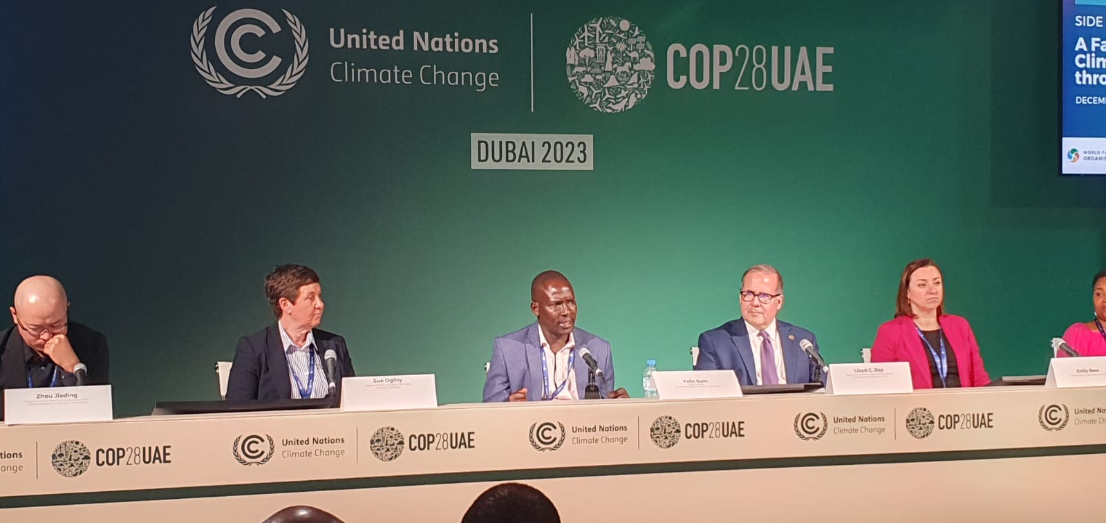 Felix Sum, a climate adaptation pioneer and Kenyan farmer speaking at the session. Photo: ILRI/Laura Cramer 